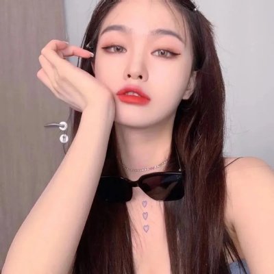 我才不要和人类恋爱呢